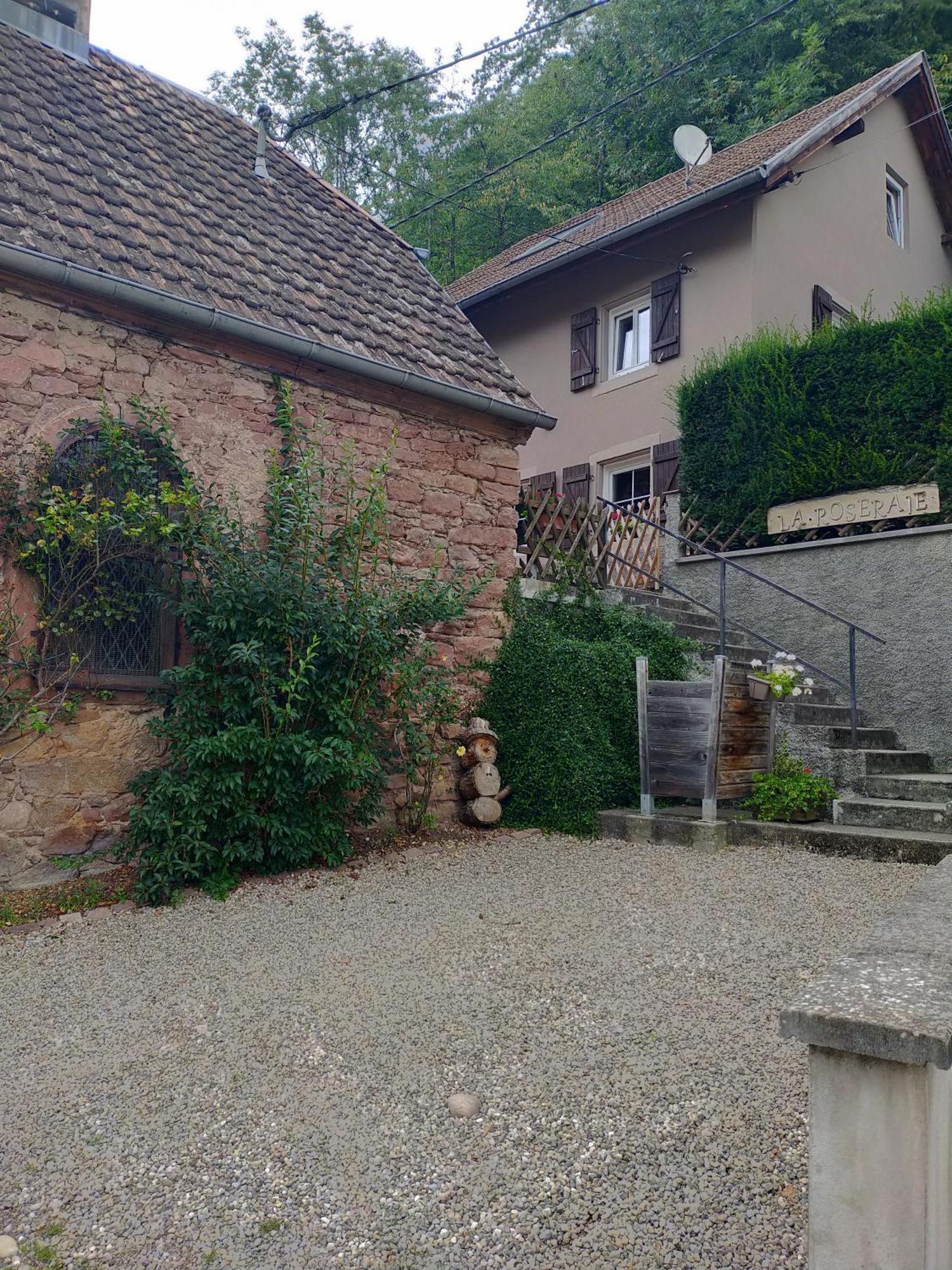 La Roseraie Fréland Exterior foto